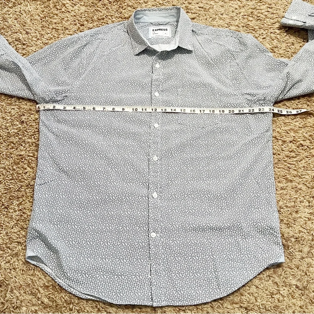 [Express] Button Down Long Sleeve Men Shirt - Picture 8 of 9